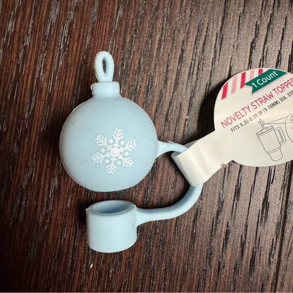 Target Bullseye Playground 2024 Viral Christmas Holiday Straw Toppers -Set of 6 - Picture 7 of 7